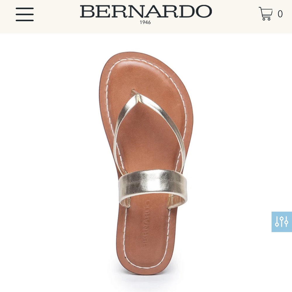 Bernardo Leia Thong Champagne Sandal